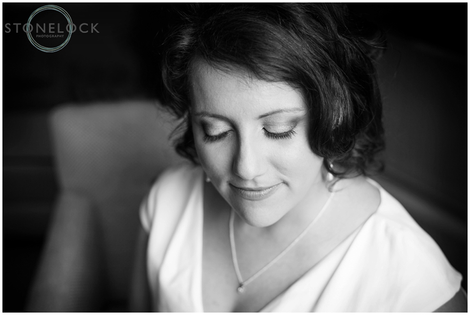 A beautiful black & white bridal portrait