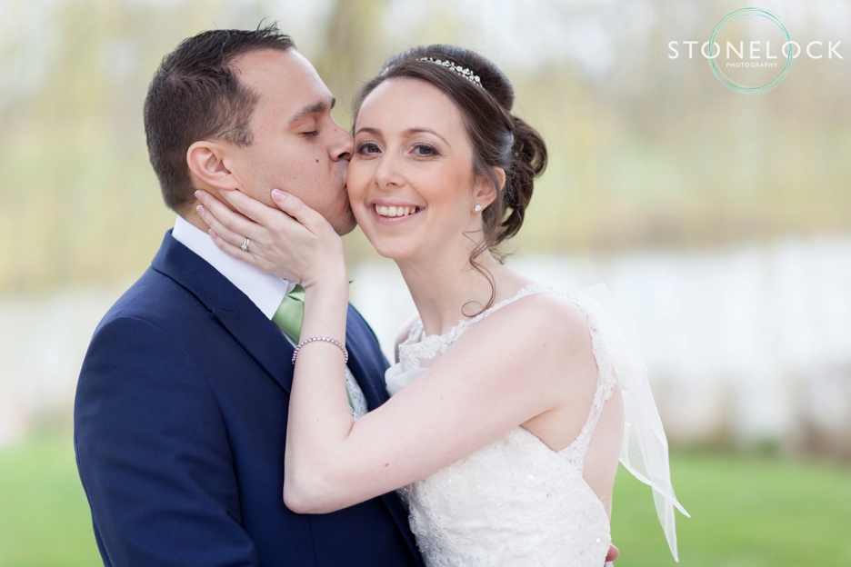 Top tips for great wedding photography, bride & groom