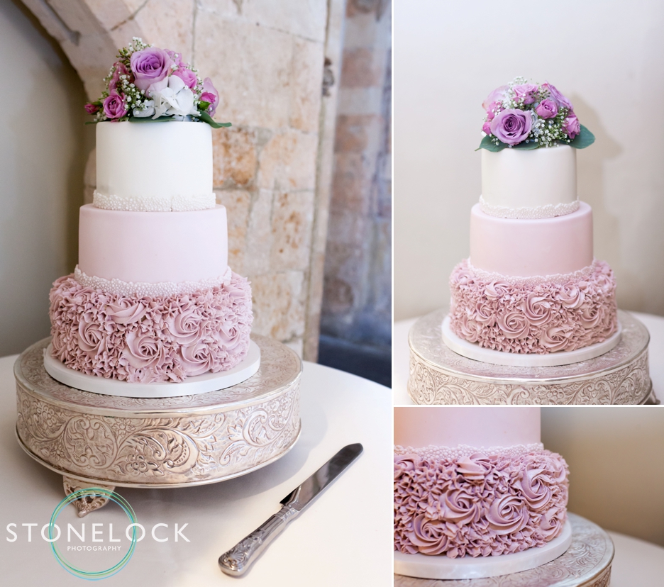 Farnham Castle, Surrey, Wedding photography, wedding cake